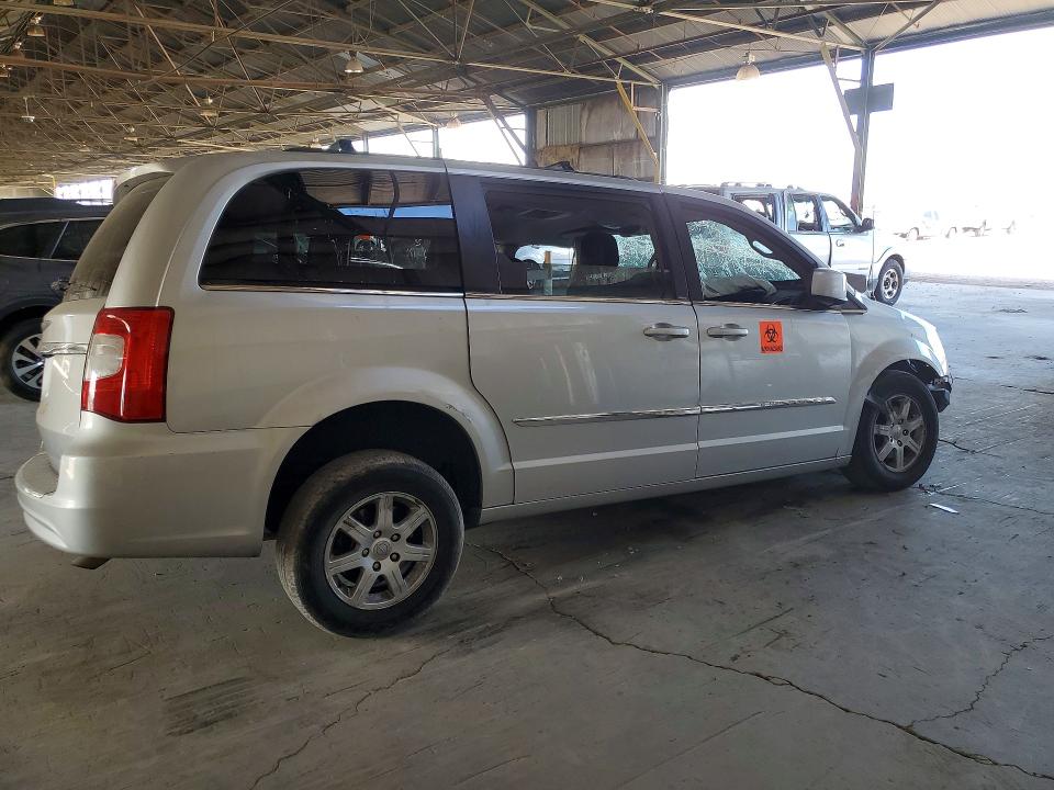 57227056 :رقم المزاد ، 2A4RR5DG9BR781797 vin ، 2011 Chrysler Town & Country مزاد بيع