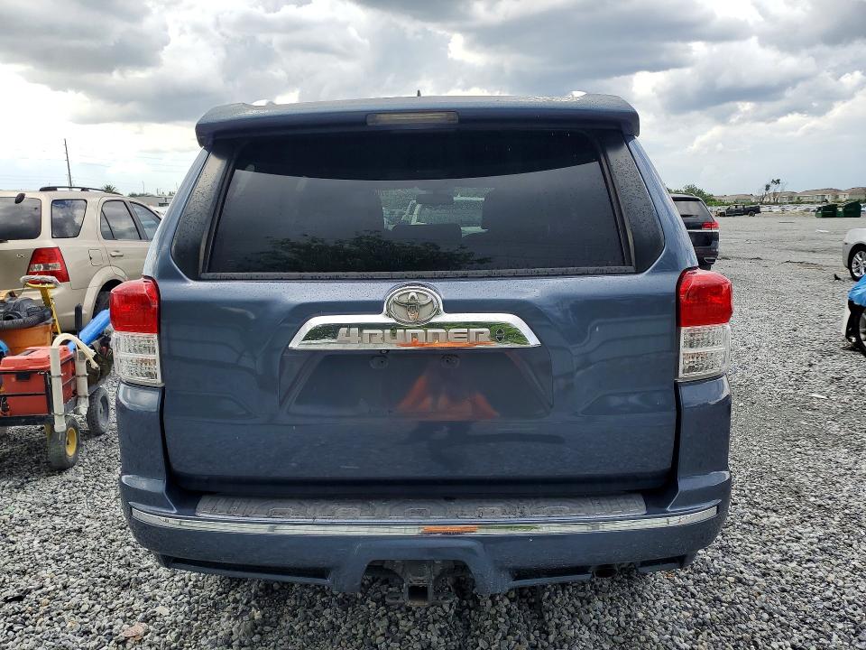 2011 Toyota 4runner მანქანა იყიდება აუქციონზე, vin: JTEZU5JR5B5022325, აუქციონის ნომერი: 57042606
