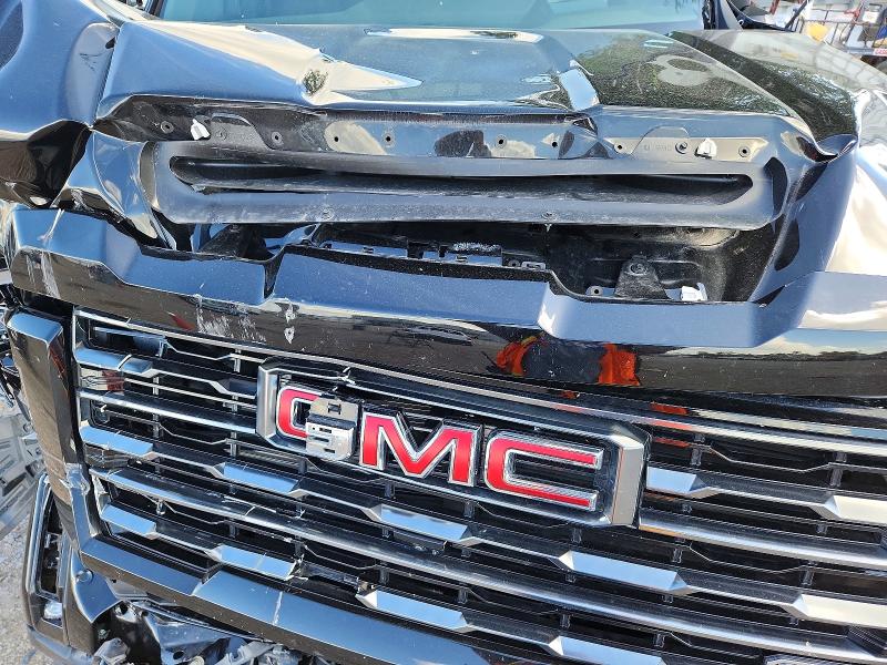 56700096 :رقم المزاد ، 1GT4UPEY5TF106118 vin ، 2026 Gmc Sierra مزاد بيع