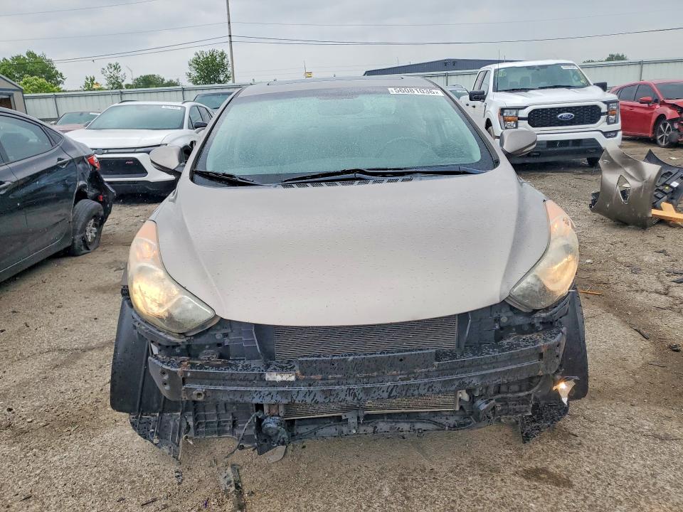 56081036 :رقم المزاد ، 5NPDH4AE2CH089945 vin ، 2012 Hyundai Elantra مزاد بيع
