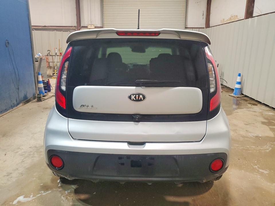 Продаж на аукціоні авто 2018 Kia Soul, vin: KNDJN2A21J7549037, номер лоту: 55934966