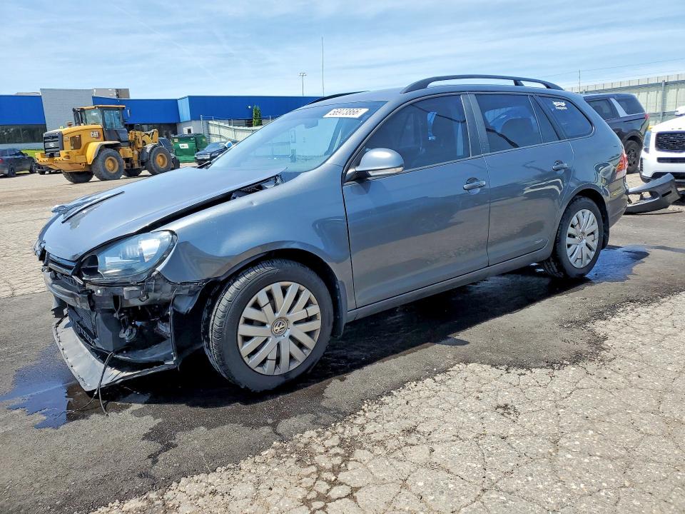 56973866 :رقم المزاد ، 3VWPP7AJ9DM692382 vin ، 2013 Volkswagen Jetta مزاد بيع