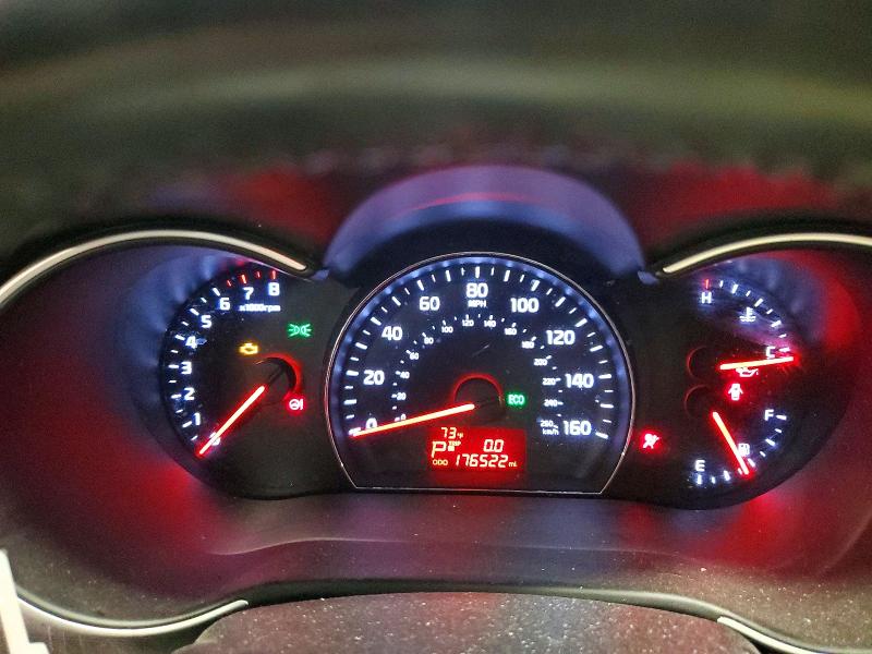 58469256 :رقم المزاد ، 5XYKT4A72FG643889 vin ، 2015 Kia Sorento مزاد بيع