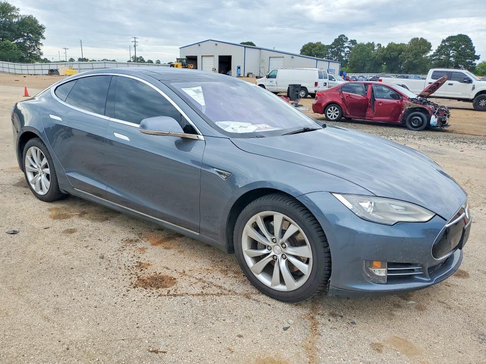 Aukcja sprzedaży 2014 Tesla Model S, vin: 5YJSA1H11EFP32154, numer aukcji: 58813596