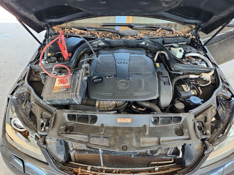 2013 Mercedes-benz C მანქანა იყიდება აუქციონზე, vin: WDDGJ5HB9DG082828, აუქციონის ნომერი: 56088776