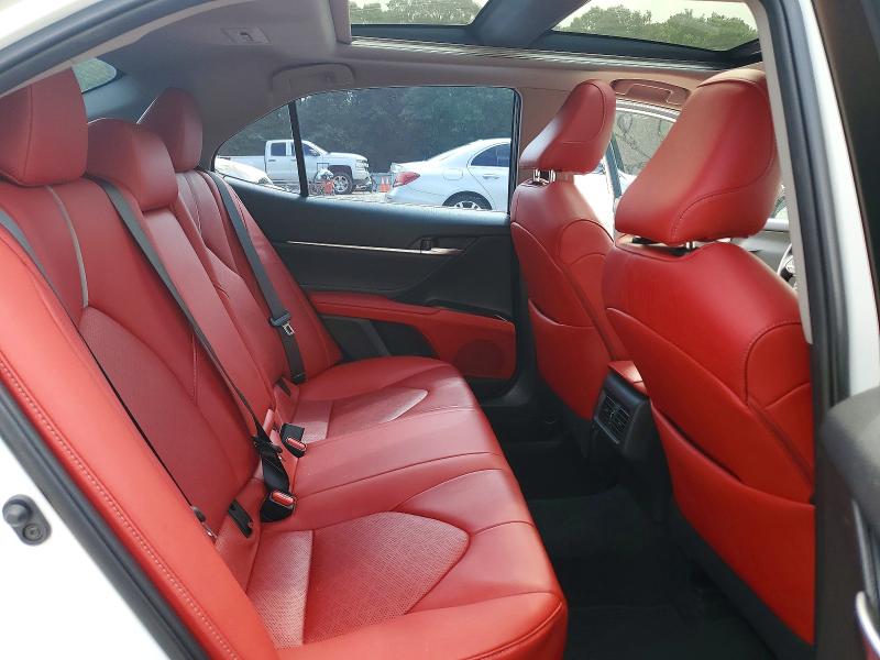 Aukcja sprzedaży 2018 Toyota Camry, vin: 4T1B61HK1JU074987, numer aukcji: 56611546
