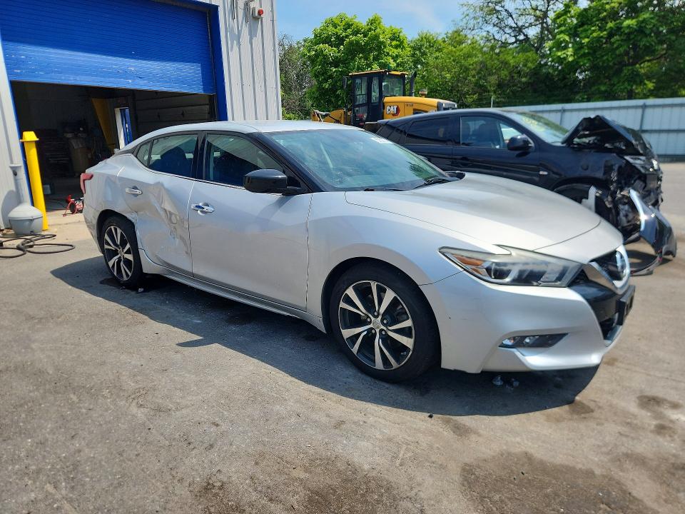 57527776 :رقم المزاد ، 1N4AA6AP1HC439014 vin ، 2017 Nissan Maxima مزاد بيع