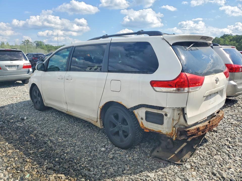 2012 Toyota Sienna მანქანა იყიდება აუქციონზე, vin: 5TDKK3DC8CS244425, აუქციონის ნომერი: 57172556