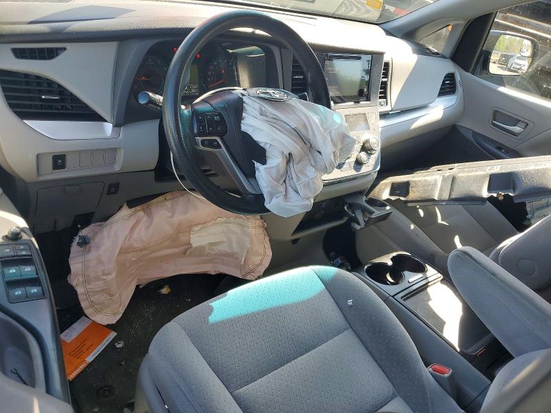 56827866 :رقم المزاد ، 5TDJK3DCXGS137071 vin ، 2016 Toyota Sienna مزاد بيع