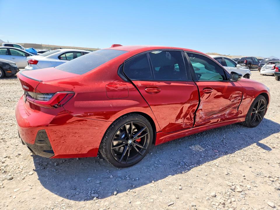 56163336 :رقم المزاد ، 3MW89FF03P8D35642 vin ، 2023 Bmw 330xi مزاد بيع