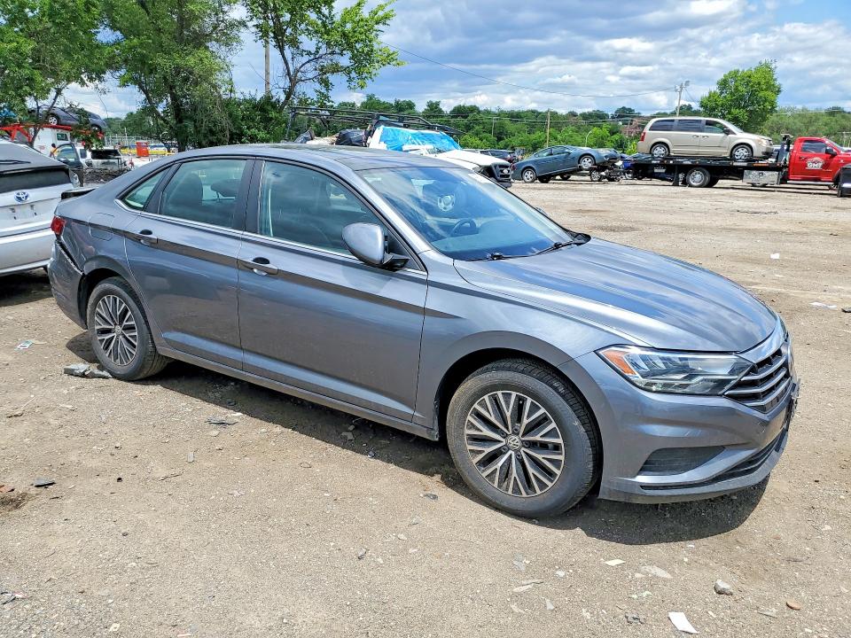 56111636 :رقم المزاد ، 3VWC57BU9MM079174 vin ، 2021 Volkswagen Jetta مزاد بيع
