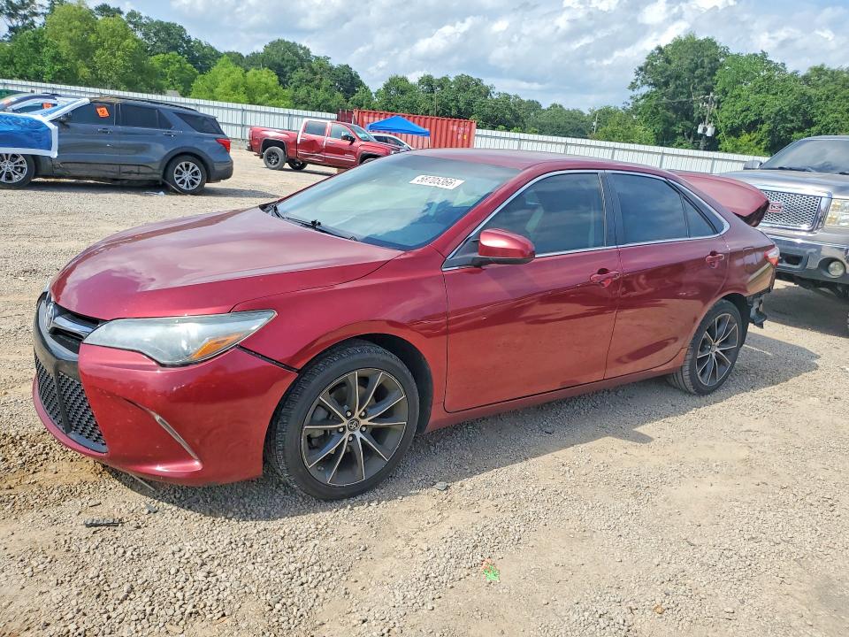 Aukcja sprzedaży 2015 Toyota Camry, vin: 4T1BF1FKXFU892700, numer aukcji: 58705366