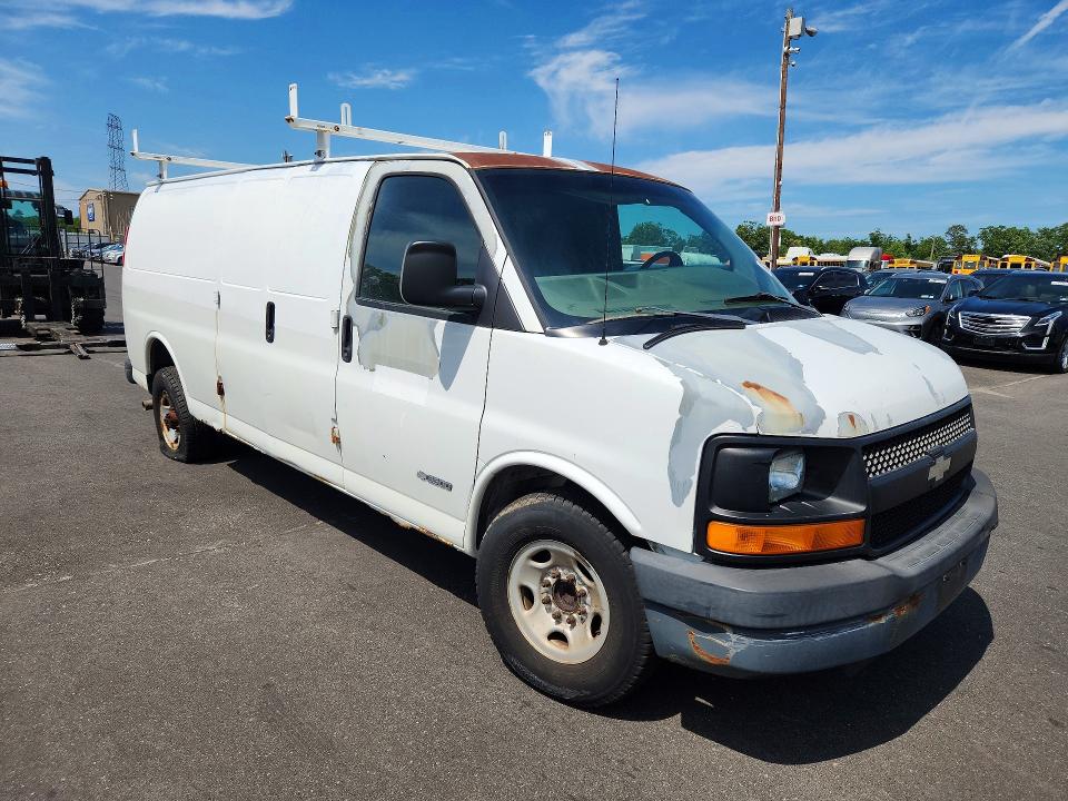 2004 Chevrolet Express G3500 მანქანა იყიდება აუქციონზე, vin: 1GCHG39U741150399, აუქციონის ნომერი: 54015826