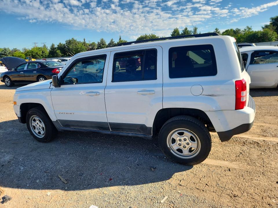 57748216 :رقم المزاد ، 1J4NF1GB2BD108918 vin ، 2011 Jeep Patriot مزاد بيع