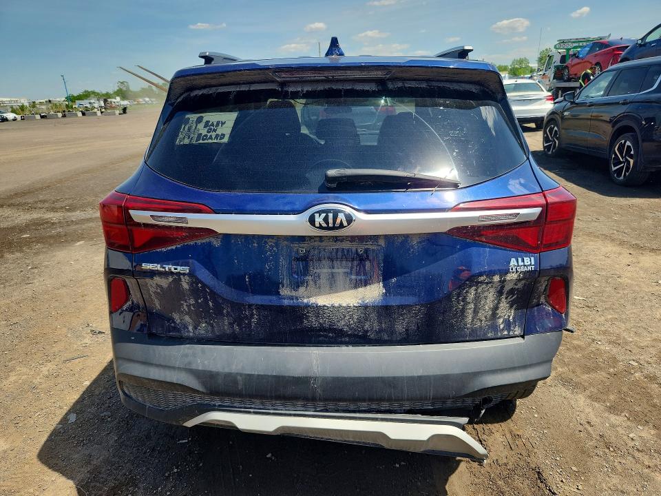 2021 Kia Seltos მანქანა იყიდება აუქციონზე, vin: KNDEPCAA5M7118911, აუქციონის ნომერი: 56429346