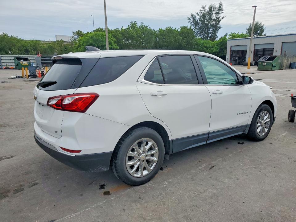 56060506 :رقم المزاد ، 2GNAXKEV3M6105426 vin ، 2021 Chevrolet Equinox مزاد بيع