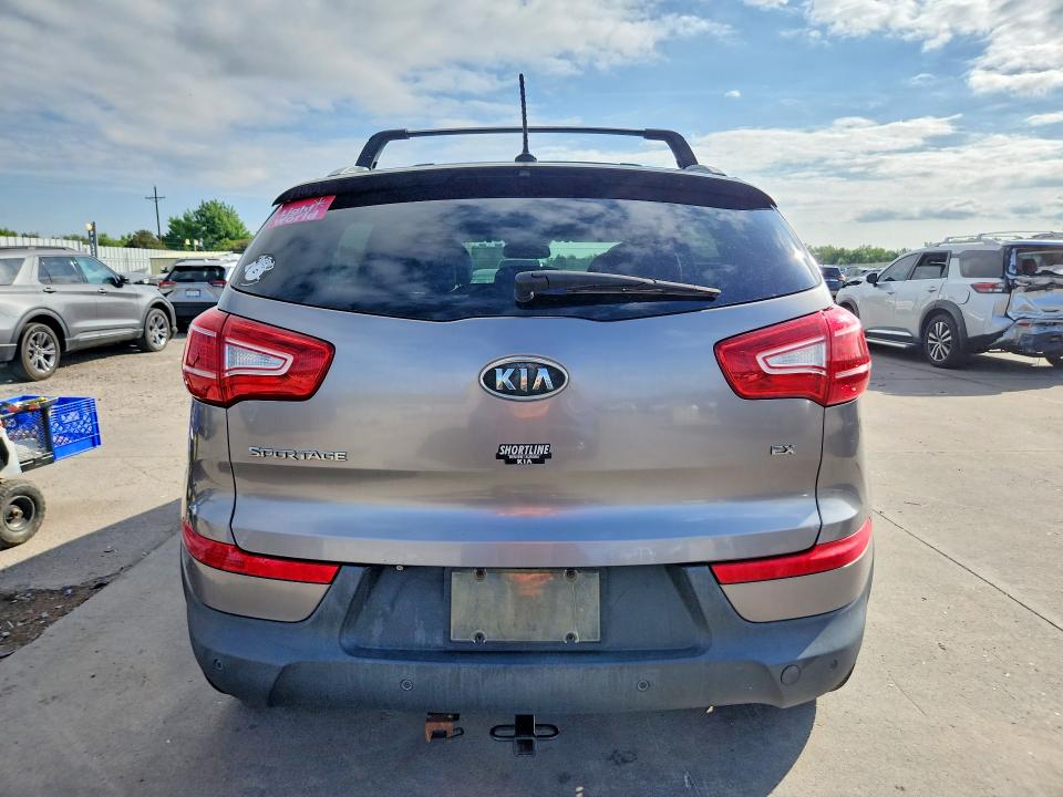 55353136 :رقم المزاد ، KNDPCCA23C7346417 vin ، 2012 Kia Sportage مزاد بيع