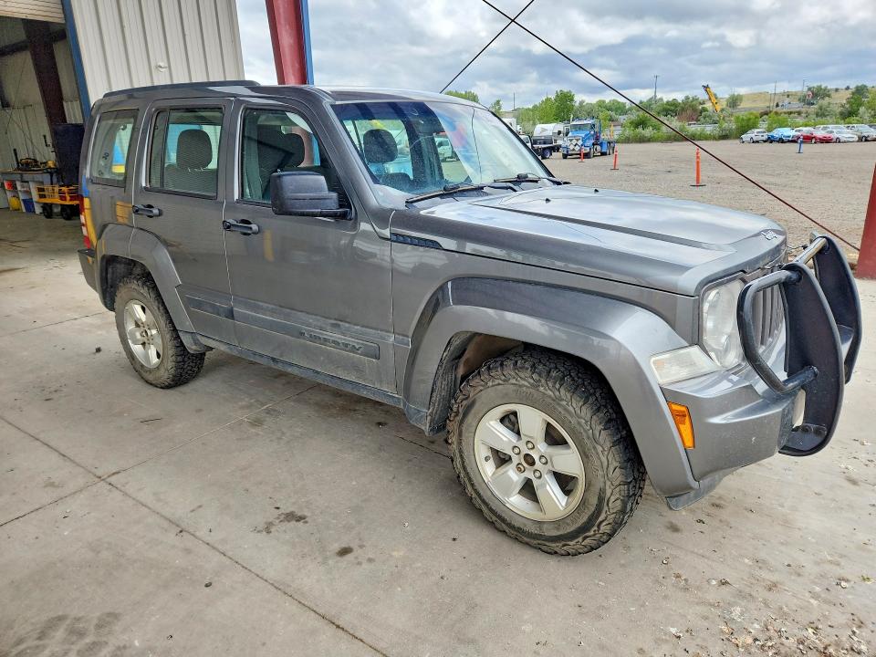 56877076 :رقم المزاد ، 1C4PJMAK7CW190089 vin ، 2012 Jeep Liberty مزاد بيع
