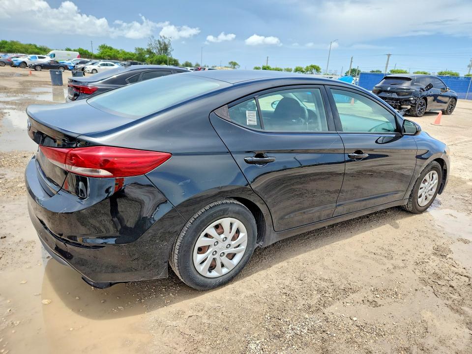 57888076 :رقم المزاد ، 5NPD74LF2JH349704 vin ، 2018 Hyundai Elantra مزاد بيع