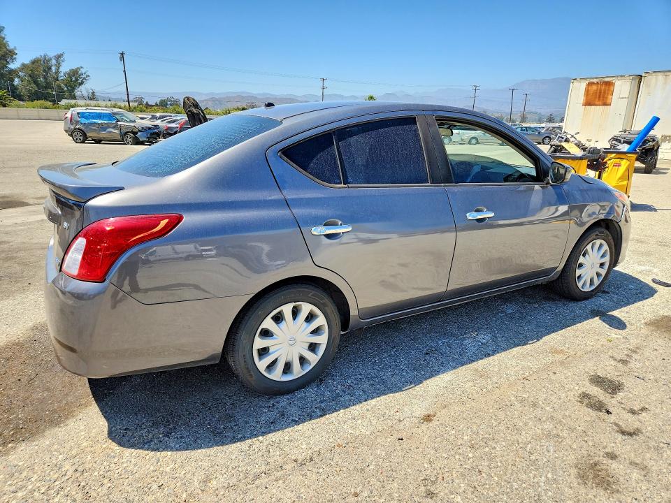 58730636 :رقم المزاد ، 3N1CN7AP6GL875716 vin ، 2016 Nissan Versa مزاد بيع