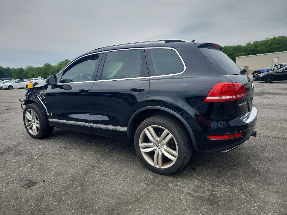 2012 Volkswagen Touareg მანქანა იყიდება აუქციონზე, vin: WVGFK9BP1CD005526, აუქციონის ნომერი: 58185436