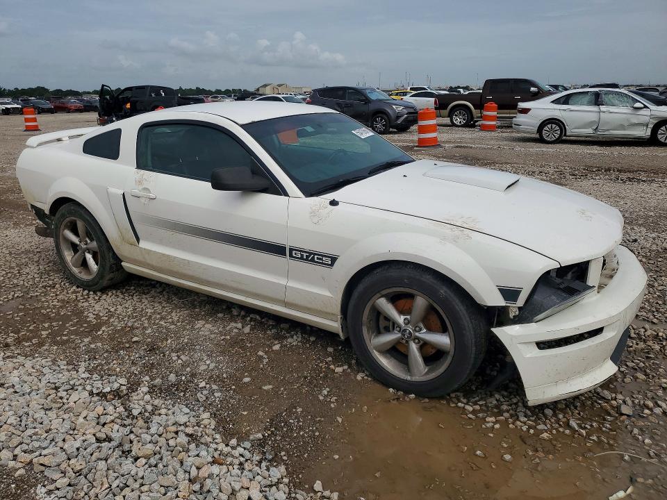 56418966 :رقم المزاد ، 1ZVHT82HX85159695 vin ، 2008 Ford Mustang مزاد بيع