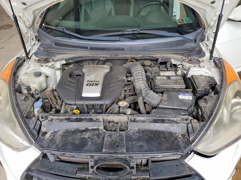 Продажа на аукционе авто 2016 Hyundai Veloster, vin: KMHTC6AE2GU285042, номер лота: 57234626