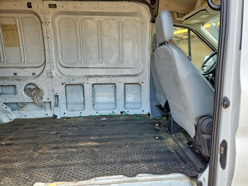 58918356 :رقم المزاد ، 1FTYR2CM6GKB44024 vin ، 2016 Ford Transit مزاد بيع