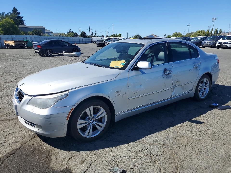 2010 Bmw 528 მანქანა იყიდება აუქციონზე, vin: WBANV1C56AC157694, აუქციონის ნომერი: 58405676