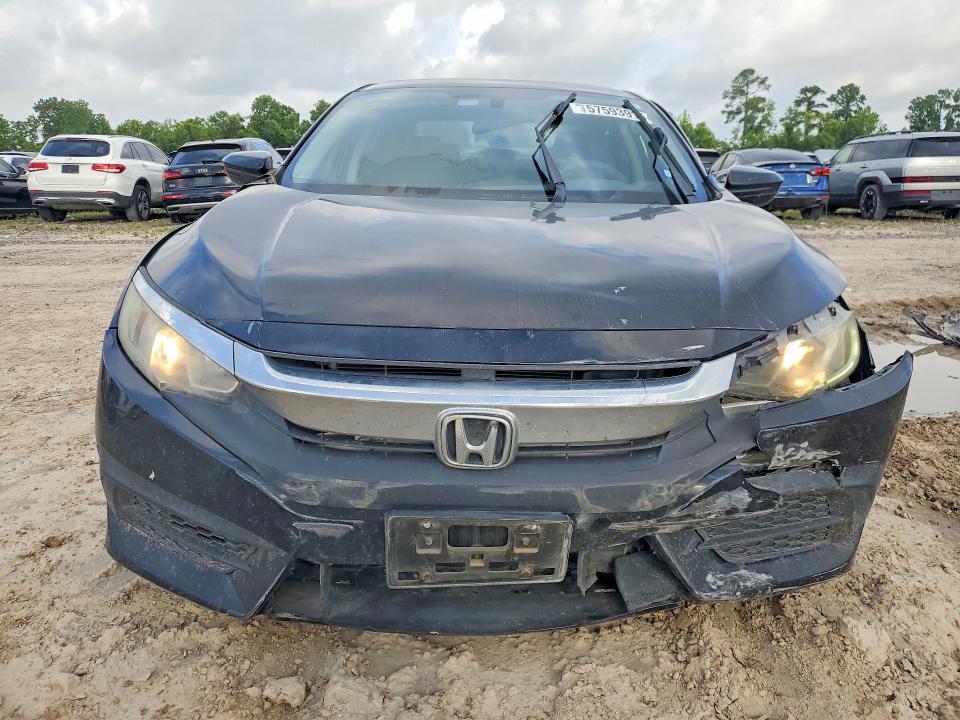 Продажа на аукционе авто 2017 Honda Civic, vin: 19XFC2F55HE018920, номер лота: 57593916