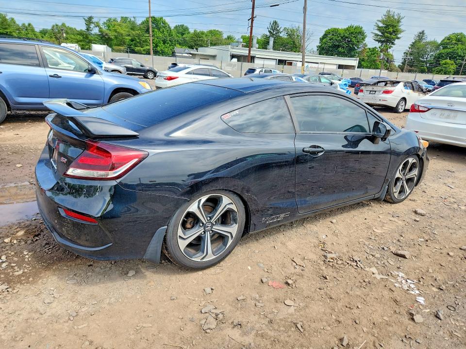 55222896 :رقم المزاد ، 2HGFG4A56FH707018 vin ، 2015 Honda Civic مزاد بيع