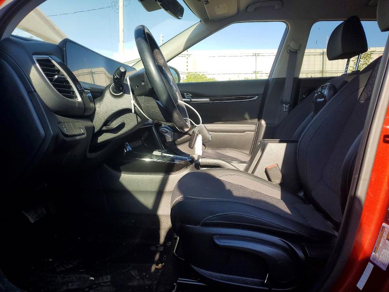 54557196 :رقم المزاد ، KNDEUCA72R7492378 vin ، 2024 Kia Seltos مزاد بيع