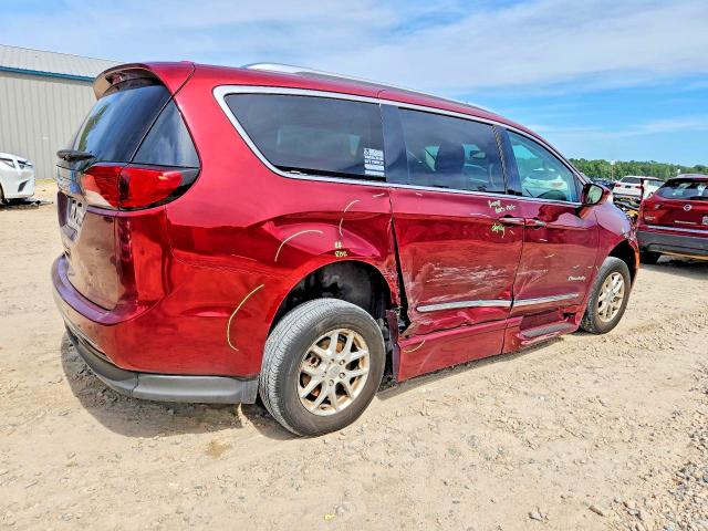 Продажа на аукционе авто 2020 Chrysler Pacifica, vin: 2C4RC1BGXLR182881, номер лота: 55944566