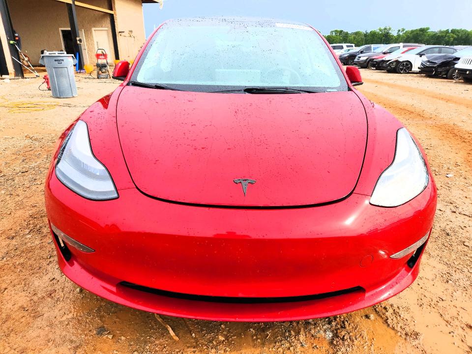 Продажа на аукционе авто 2022 Tesla Model 3, vin: 5YJ3E1EB3NF186060, номер лота: 55603466