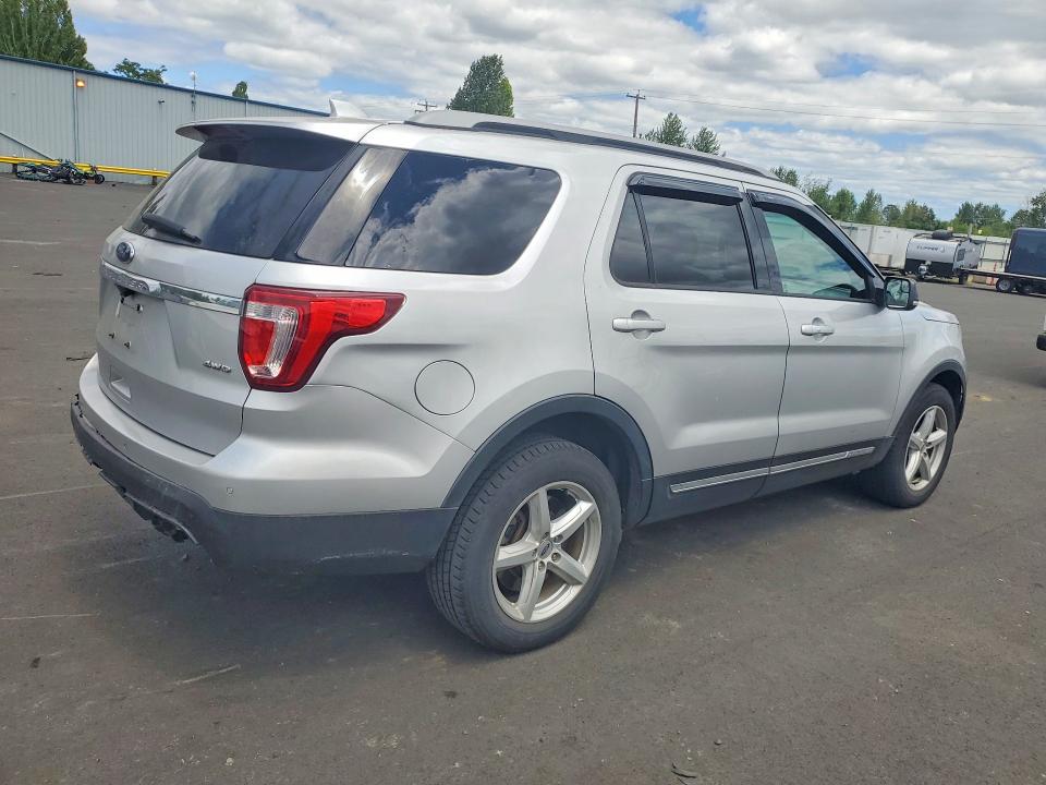 55415316 :رقم المزاد ، 1FM5K8D8XGGD03945 vin ، 2016 Ford Explorer مزاد بيع