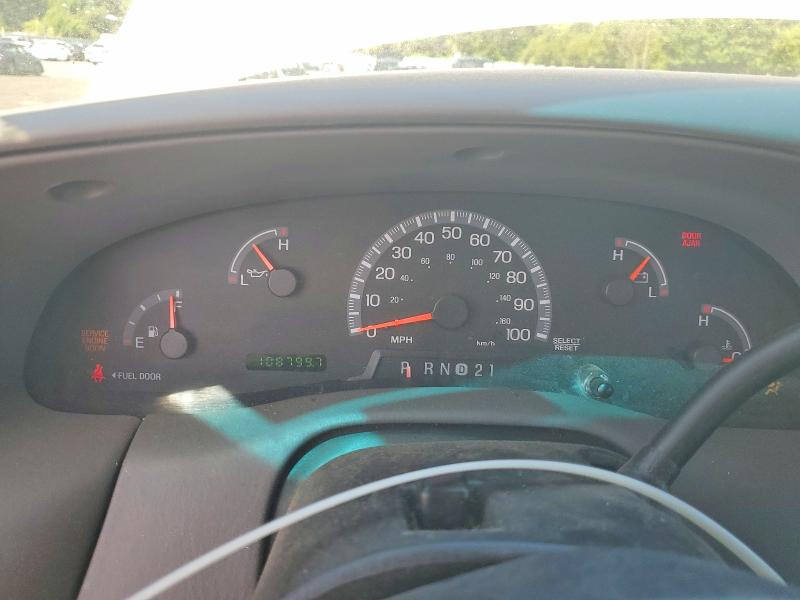 57719296 :رقم المزاد ، 1FTRX17W02NB82565 vin ، 2002 Ford F-150 مزاد بيع
