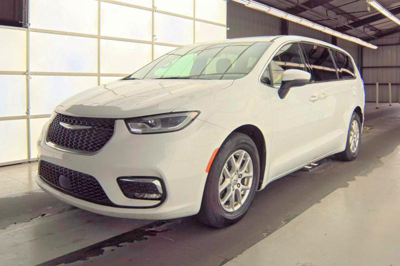 Продажа на аукционе авто 2023 Chrysler Pacifica, vin: 2C4RC1FGXPR559578, номер лота: 59644206