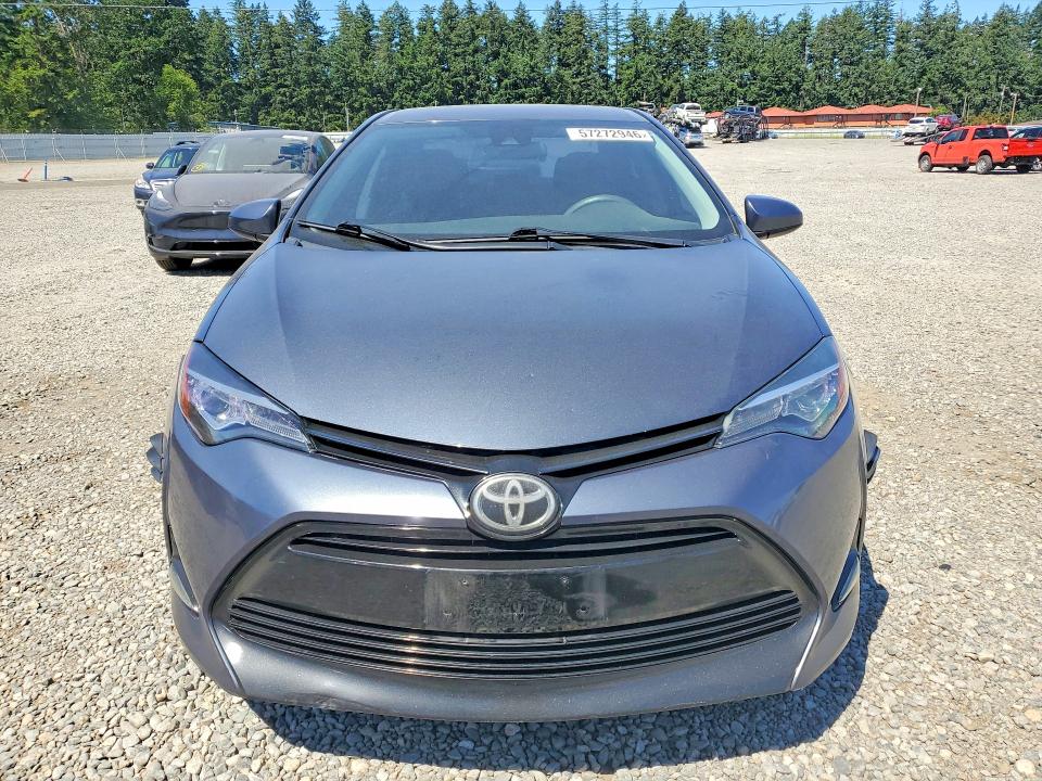 2018 Toyota Corolla მანქანა იყიდება აუქციონზე, vin: 2T1BURHE6JC015871, აუქციონის ნომერი: 57272946