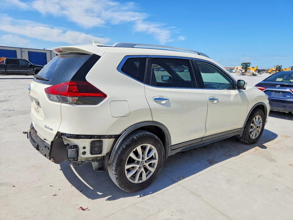 55734326 :رقم المزاد ، JN8AT2MV2JW353792 vin ، 2018 Nissan Rogue مزاد بيع