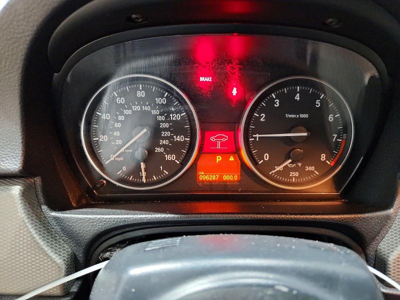 2013 Bmw 335 მანქანა იყიდება აუქციონზე, vin: WBADX7C57DJ588814, აუქციონის ნომერი: 56488426