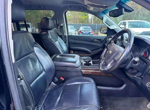 2015 Chevrolet Suburban მანქანა იყიდება აუქციონზე, vin: 1GNSKHKCXFR162688, აუქციონის ნომერი: 55846766