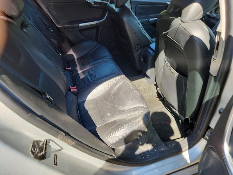 56126086 :رقم المزاد ، YV1622FSXC2049573 vin ، 2012 Volvo S60 مزاد بيع