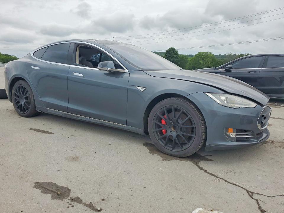 Продаж на аукціоні авто 2014 Tesla Model S, vin: 5YJSA1H12EFP28985, номер лоту: 56643726