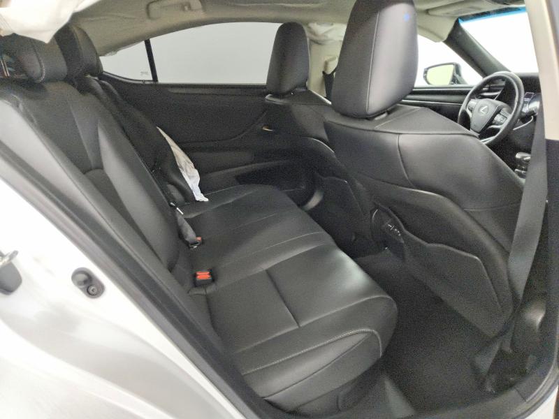 Продажа на аукционе авто 2025 Lexus Es 300h, vin: 58ADA1C10SU063155, номер лота: 55674426