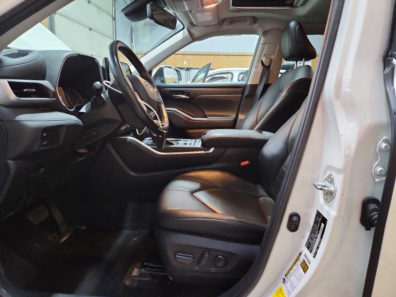 Продажа на аукционе авто 2021 Toyota Highlander, vin: 5TDHZRBH2MS134785, номер лота: 58207356