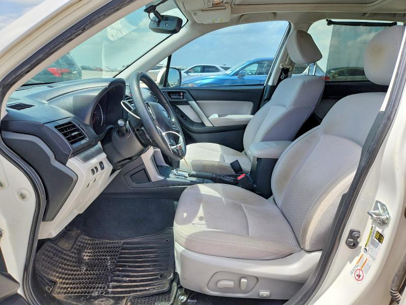 58397246 :رقم المزاد ، JF2SJADC3FH400842 vin ، 2015 Subaru Forester مزاد بيع