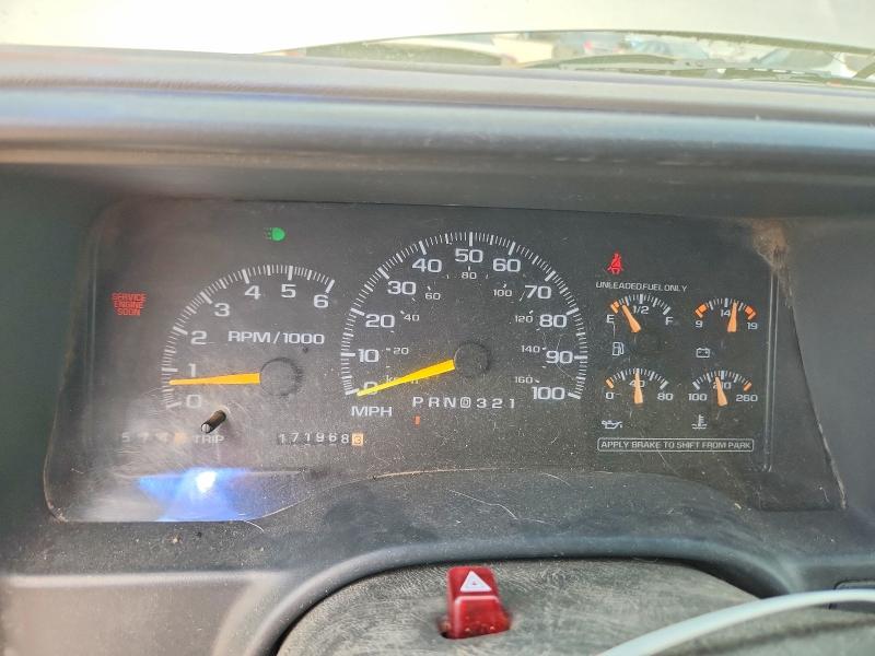 55929236 :رقم المزاد ، 1GTGK29R8XF059228 vin ، 1999 Gmc Sierra مزاد بيع