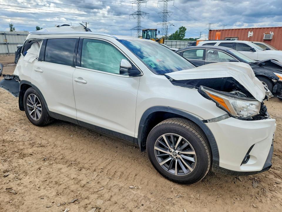 Aukcja sprzedaży 2019 Toyota Highlander, vin: 5TDJZRFH4KS722745, numer aukcji: 57654026
