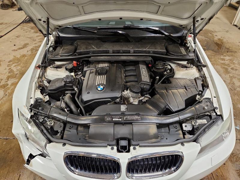 57712866 :رقم المزاد ، WBAPK5G51BNN31718 vin ، 2011 Bmw 328 مزاد بيع