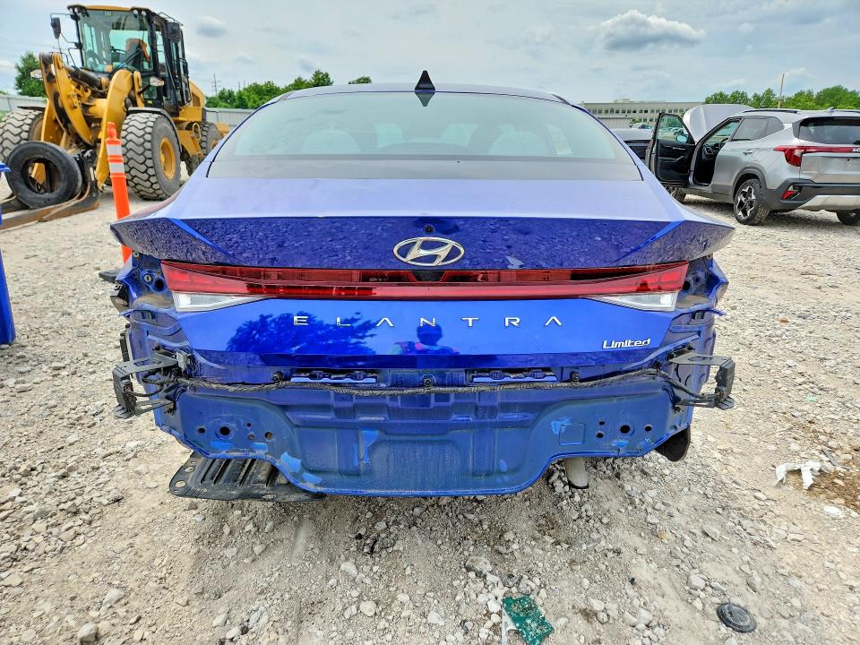 58220706 :رقم المزاد ، KMHLP4AG4PU566916 vin ، 2023 Hyundai Elantra مزاد بيع